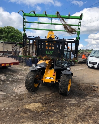 Muck Grabs (Telehandler) 12