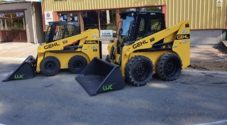 Skid Steer Buckets 3