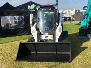 Skid Steer Buckets 8