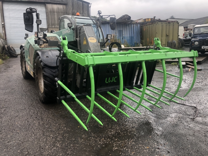 Muck Grabs (Telehandler)