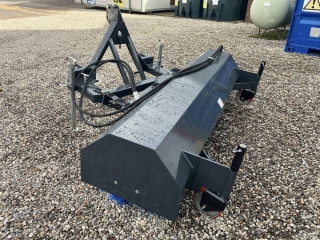 Front / Rear Mounted 0